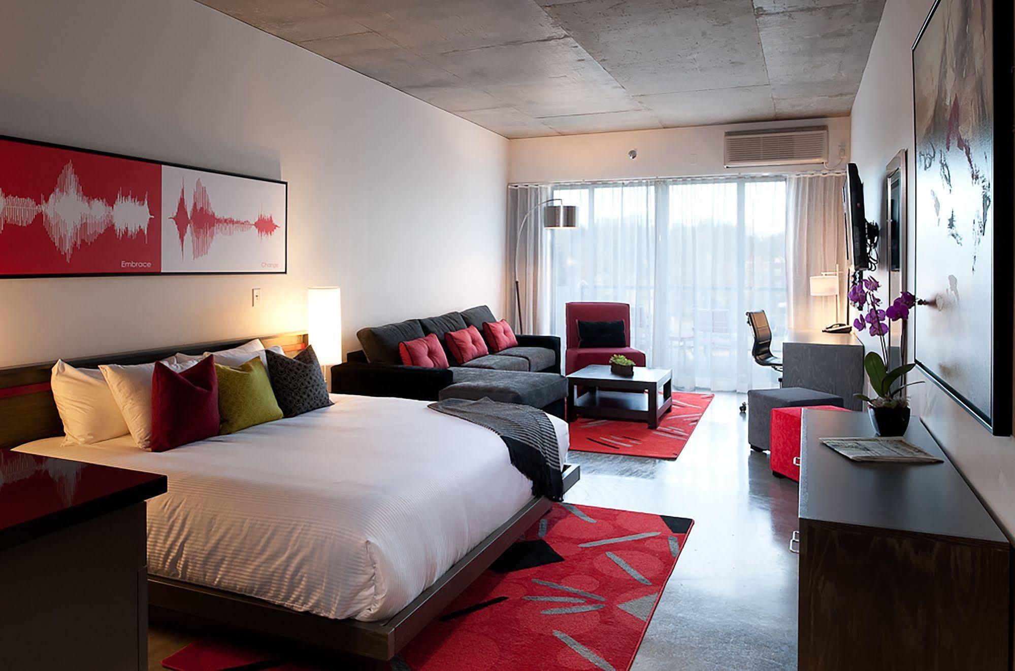 Hotel Hotelred